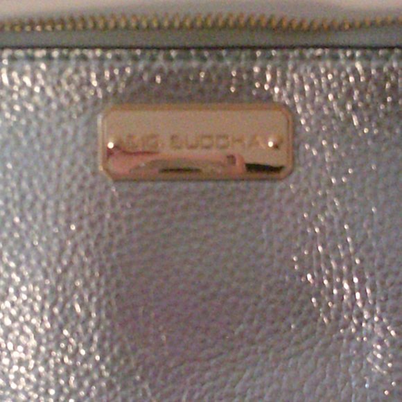 Shiny Silver Zip Cosmetic Anything Bag - Picture 2 of 4